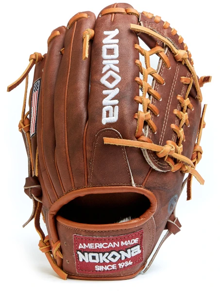 11.25 Inch Nokona Walnut Select W-200 Youth Baseball Infield Glove 1 11.25 Inch Nokona Walnut Select W-200 Youth Baseball Infield Glove